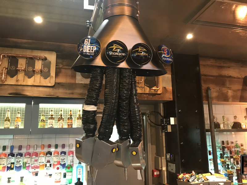 2019 09 12 The Old Pint Pot Beer Pumps