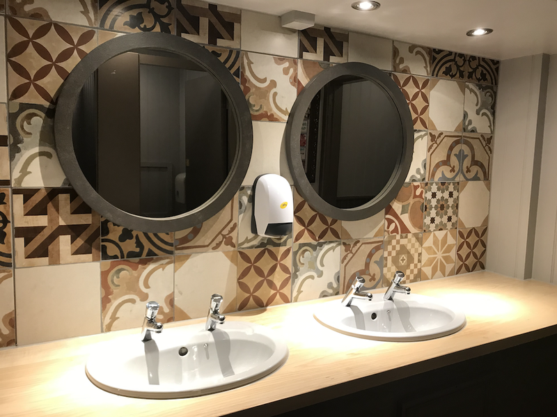 2019 09 12 The Old Pint Pot Toilets